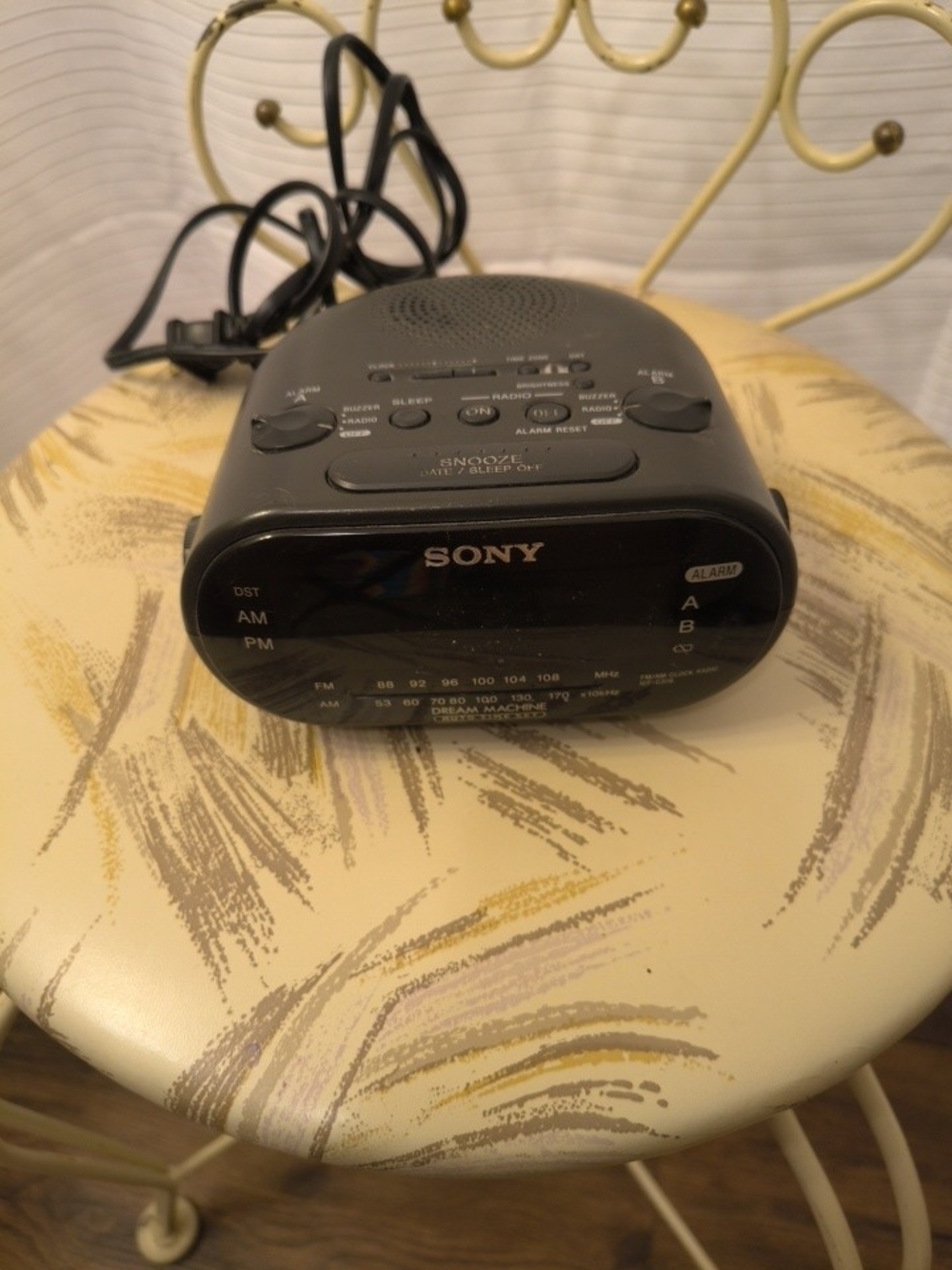 Sony Black AM/FM Alarm Clock Radio
